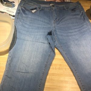 Jean capris